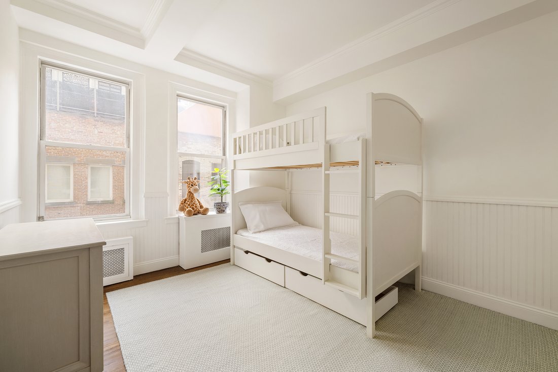 Co Op in New York, New York, United States 5 - 19048230