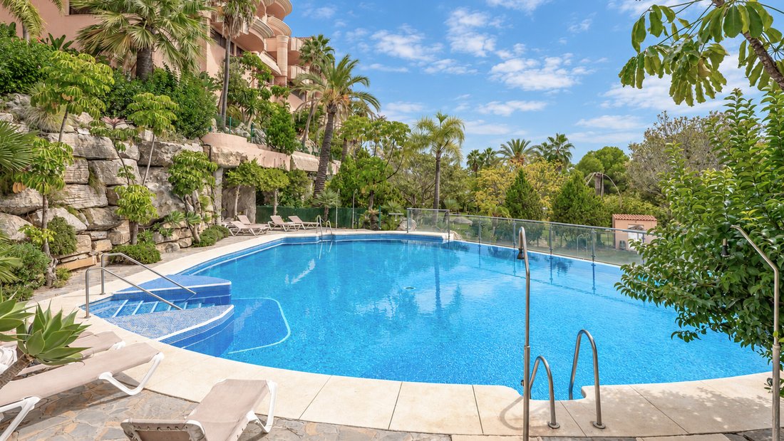 Apartamento en Nueva Andalucía, Marbella, España 2 - 19045587