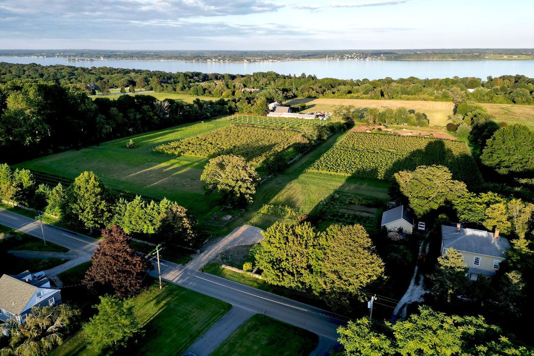 Land in Portsmouth, Rhode Island, United States 1 - 19047985