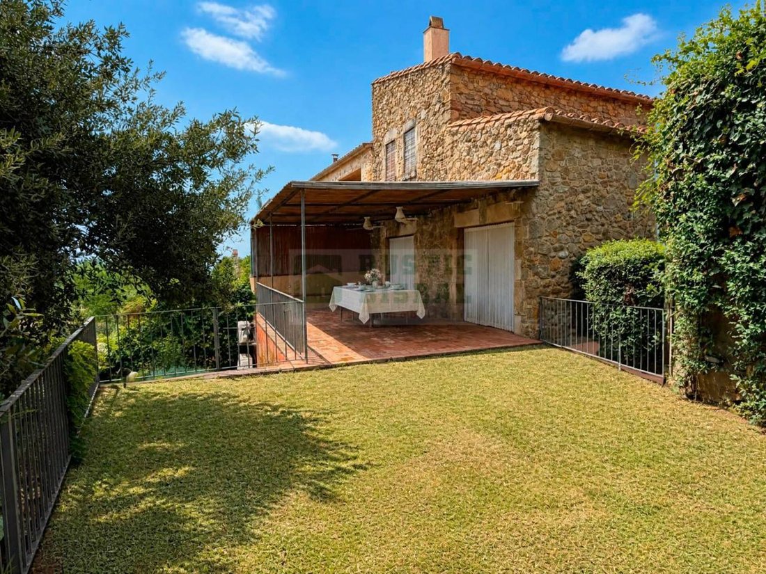 Casa a La Bisbal d'Empordà, Catalogna, Spagna 1 - 19034242