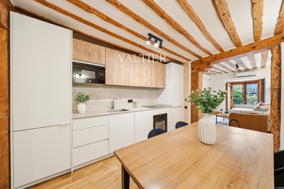 Apartment in Centro, Madrid, Spain 3 - 19048920