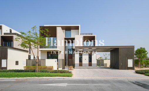 Villa en Hadaeq Sheikh Mohammed Bin Rashid, Dubái, Emiratos Árabes Unidos 1