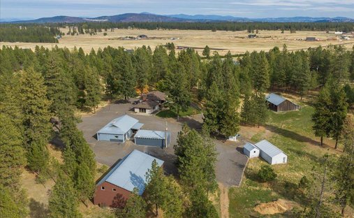 Casa a Nine Mile Falls, Washington, Stati Uniti 1