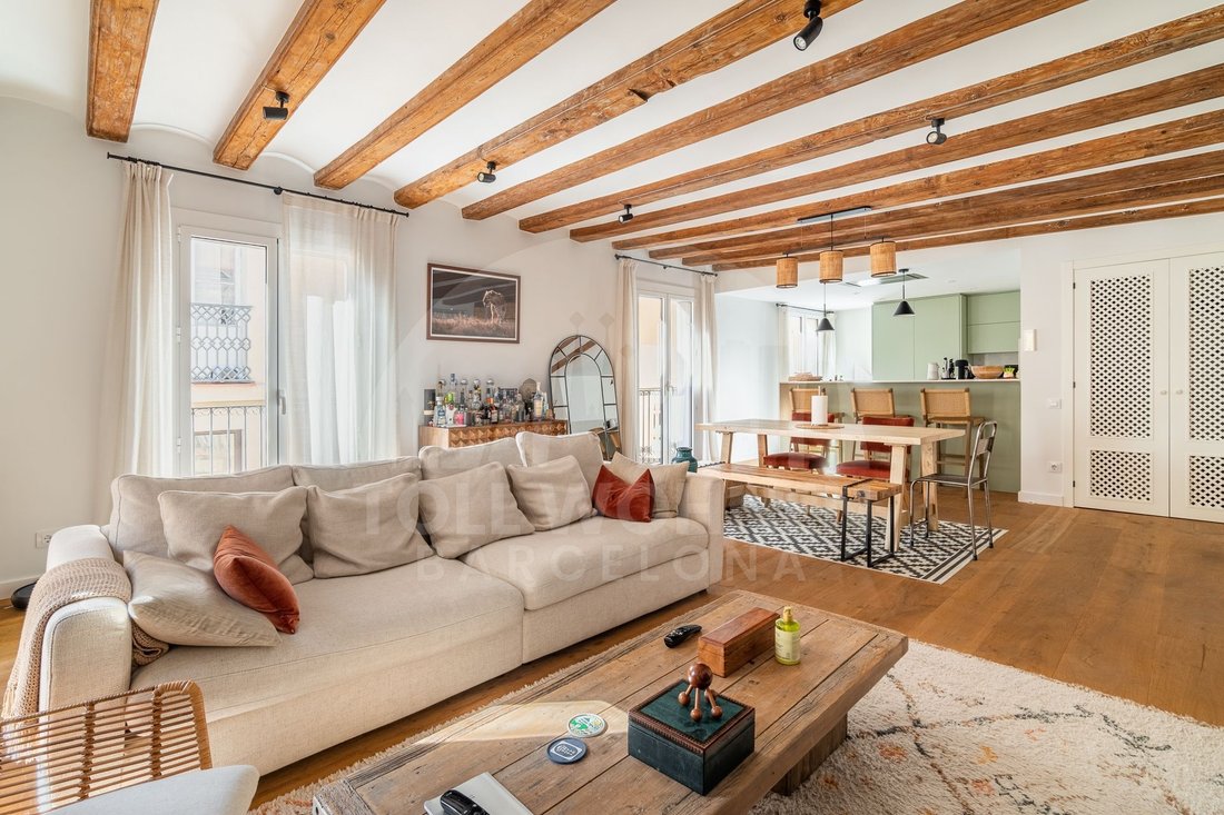 Apartment in Ciutat Vella, Barcelona, Spain 2 - 19047298