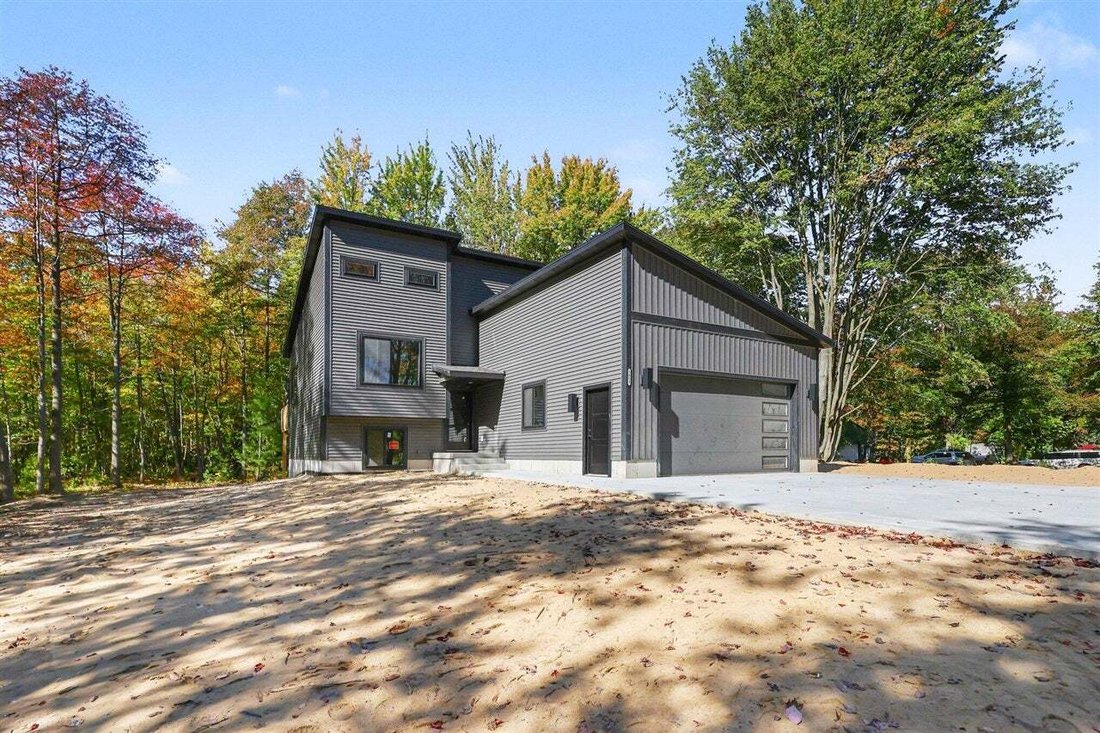 Casa en Norton Shores, Míchigan, Estados Unidos 3 - 19046581