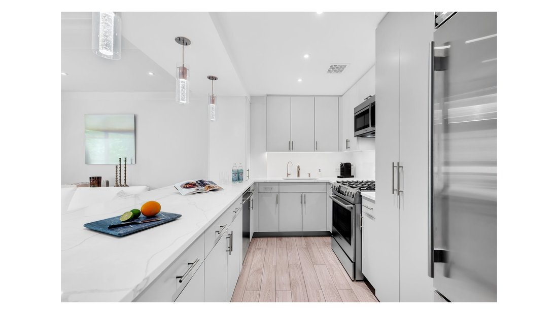 Co Op in New York, New York, United States 3 - 19047207