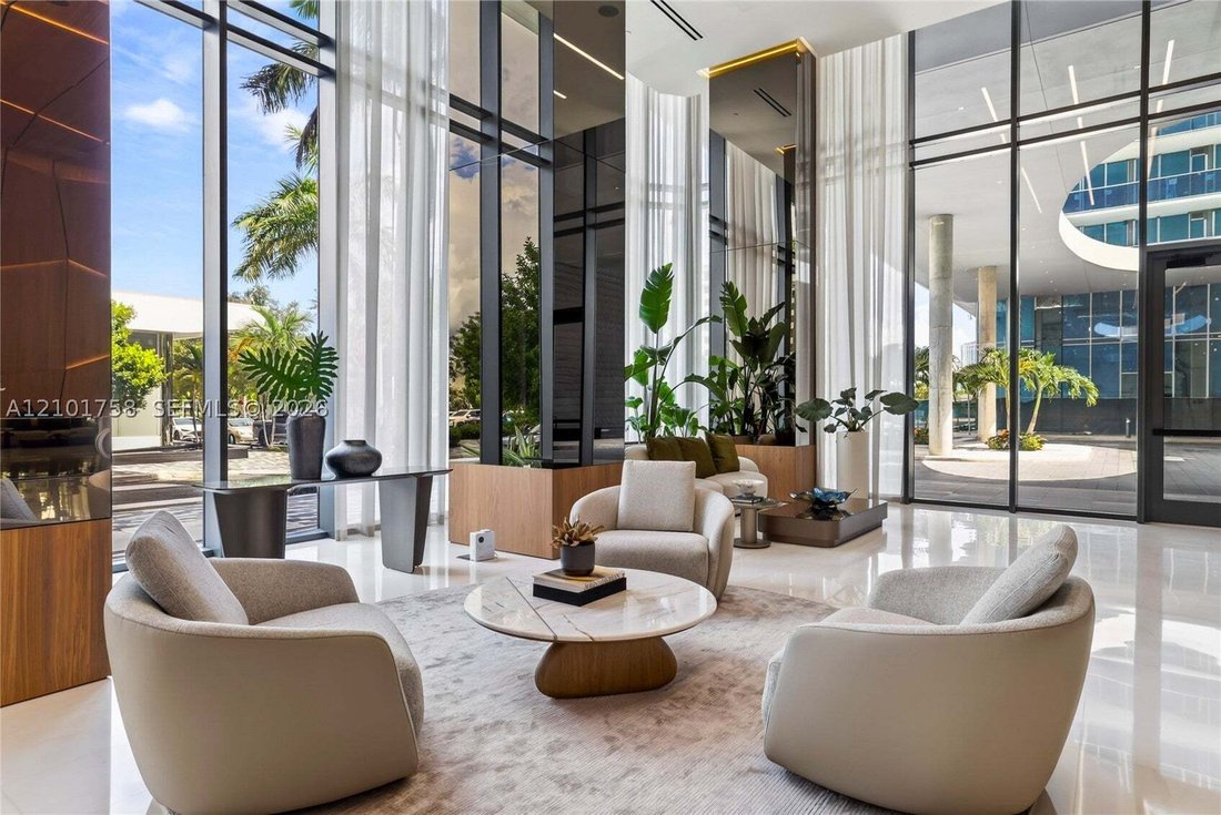 Appartement à Hallandale Beach, Floride, États-Unis 2 - 19046083