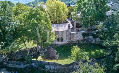 House in Isovol, Catalonia, Spain 1