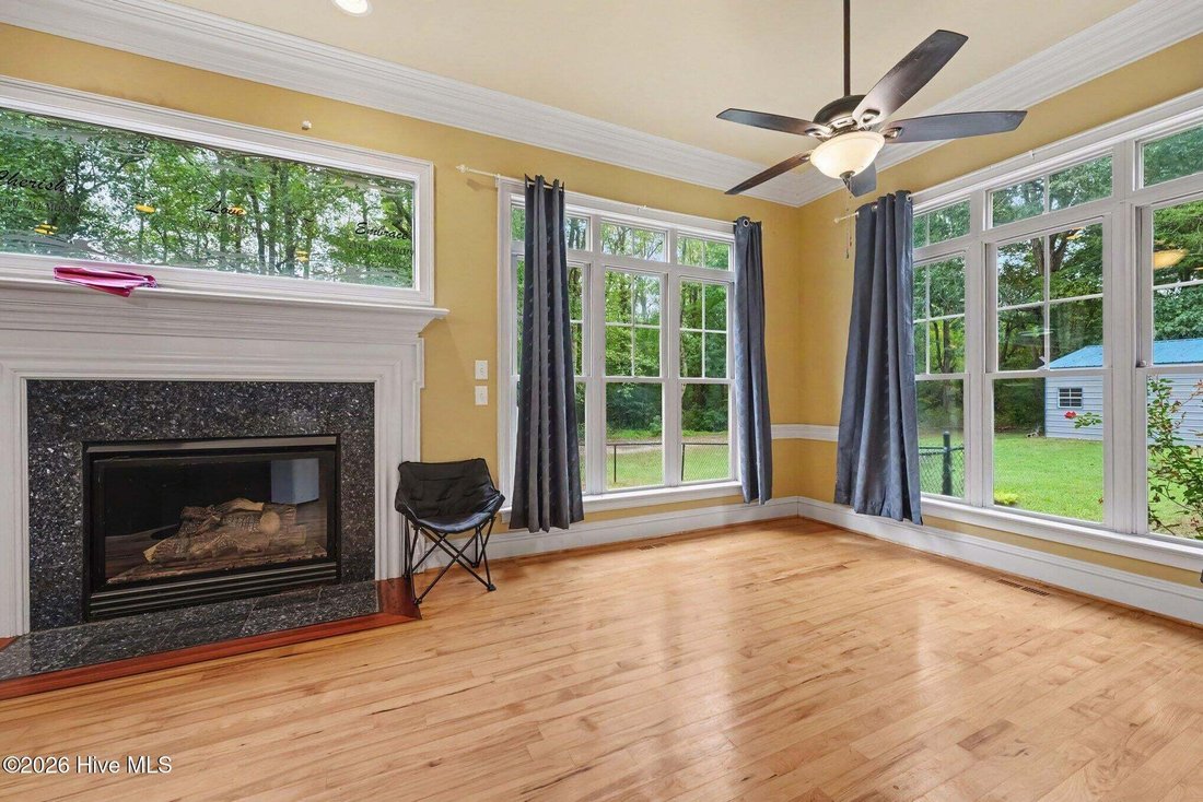 House in Lucama, North Carolina, United States 5 - 19046310