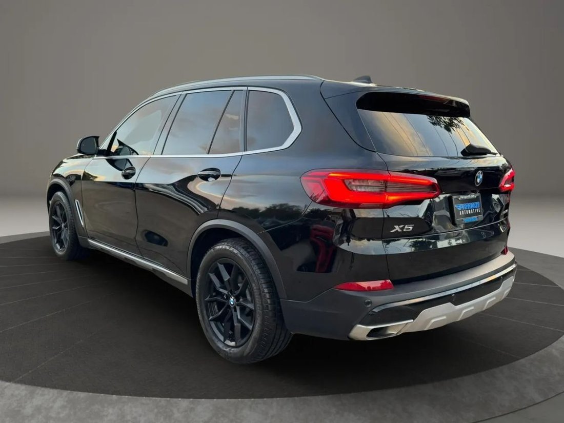 Suv in Virginia Beach, VA, United States 5 - 19047325