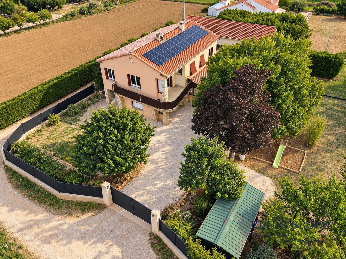 Casa a Tourves, Provenza-Alpi-Costa Azzurra, Francia 1 - 18973059