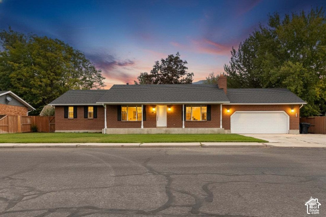 House in Orem, Utah, United States 1 - 19045929