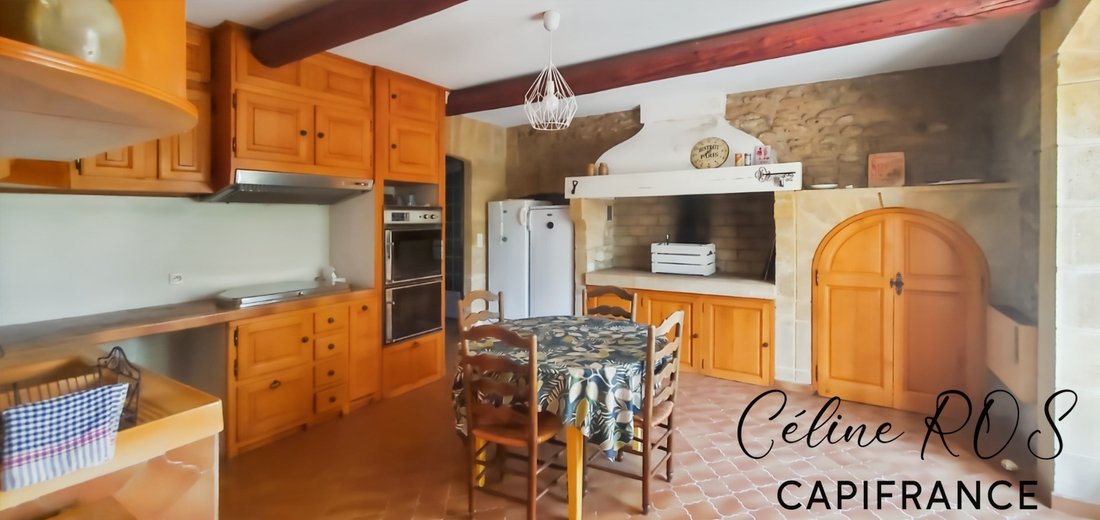 Casa a Cornillon-Confoux, Provenza-Alpi-Costa Azzurra, Francia 5 - 19046966
