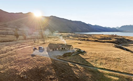 House in Lake Ōhau, Canterbury, New Zealand 1