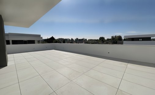Penthouse in Noventa Padovana, Veneto, Italy 1