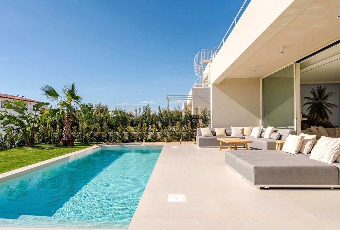 Casa a Santa Bárbara de Nexe, Algarve, Portogallo 1 - 19048910