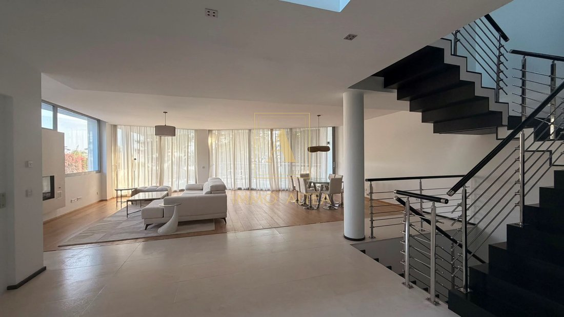 Villa in Sierra Blanca, Marbella, Spanien 2 - 19047299