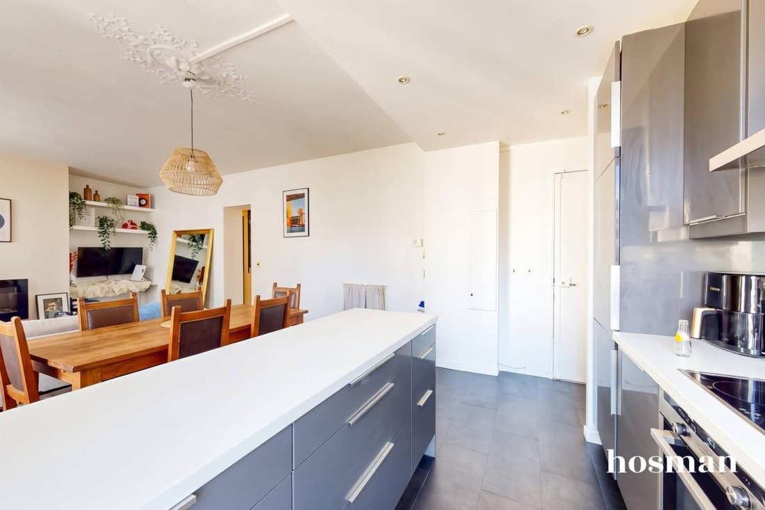 Apartment in Clignancourt-Jules Joffrin, Paris 18e Arrondissement, Paris 5 - 19046834