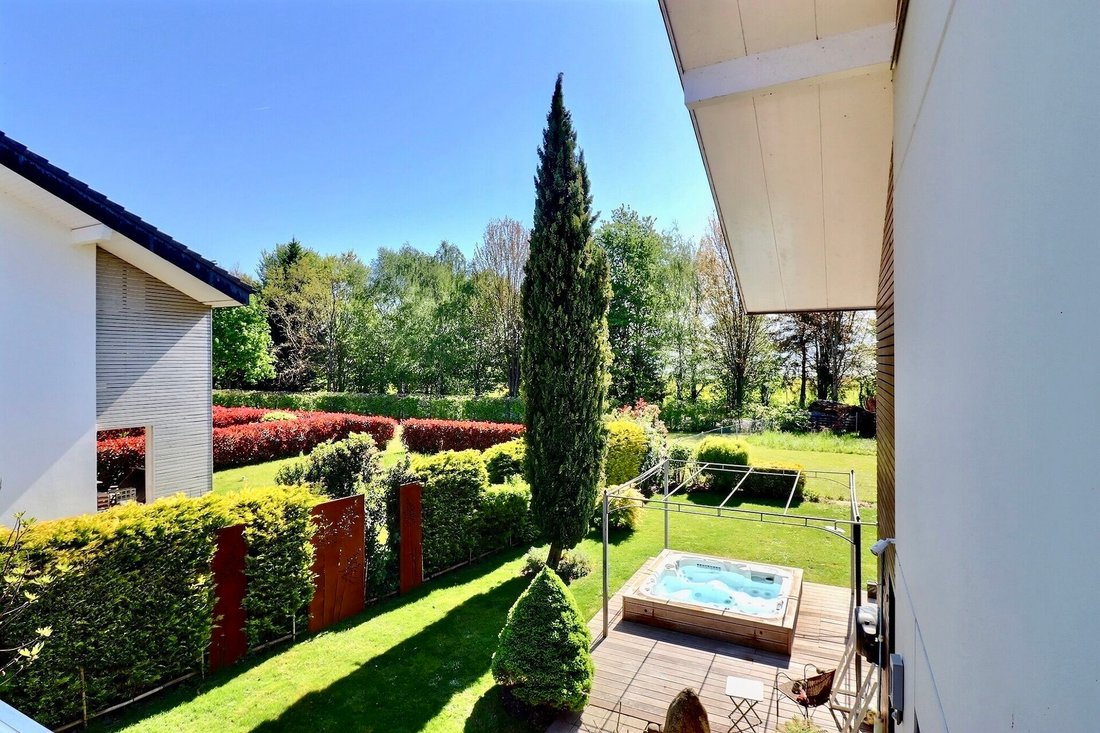Apartment in Essertines-sur-Rolle, Vaud, Switzerland 1 - 19045547