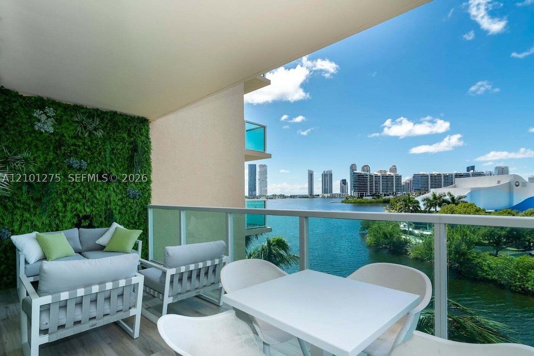 Appartement à Aventura, Floride, États-Unis 1 - 19046006