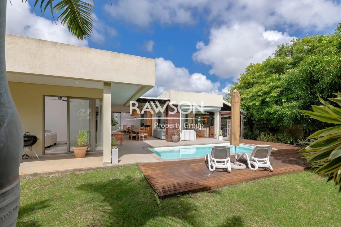 Villa in Petit Raffray, Rivière du Rempart District, Mauritius 2 - 19044941