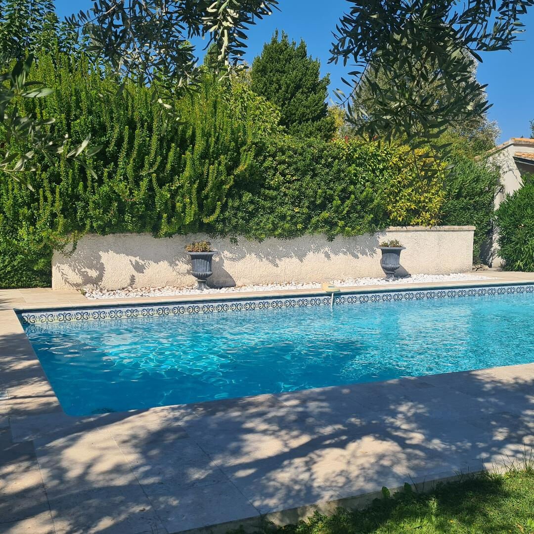 Villa in Nevons-route d'Apt, L'Isle-sur-la-Sorgue, France 2 - 19047640