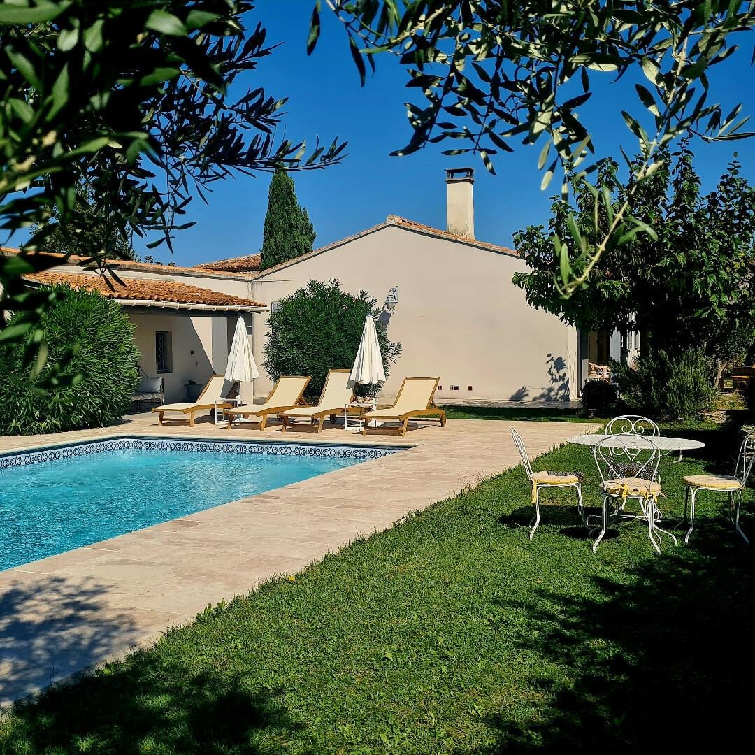 Villa in Nevons-route d'Apt, L'Isle-sur-la-Sorgue, France 3 - 19047640
