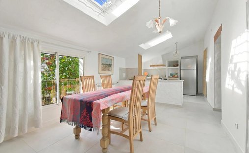 Maison à Trets, Provence-Alpes-Côte d'Azur, France 1