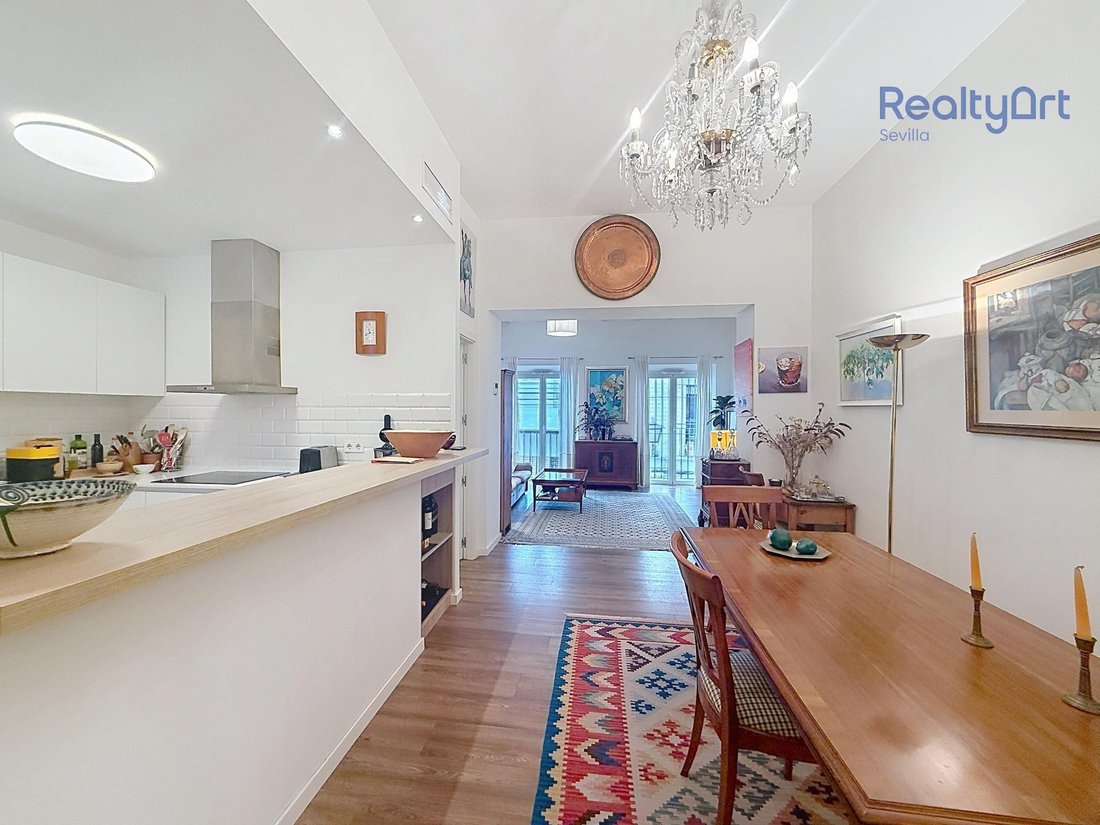 Apartment in Casco Antiguo, Seville, Spain 3 - 19048332