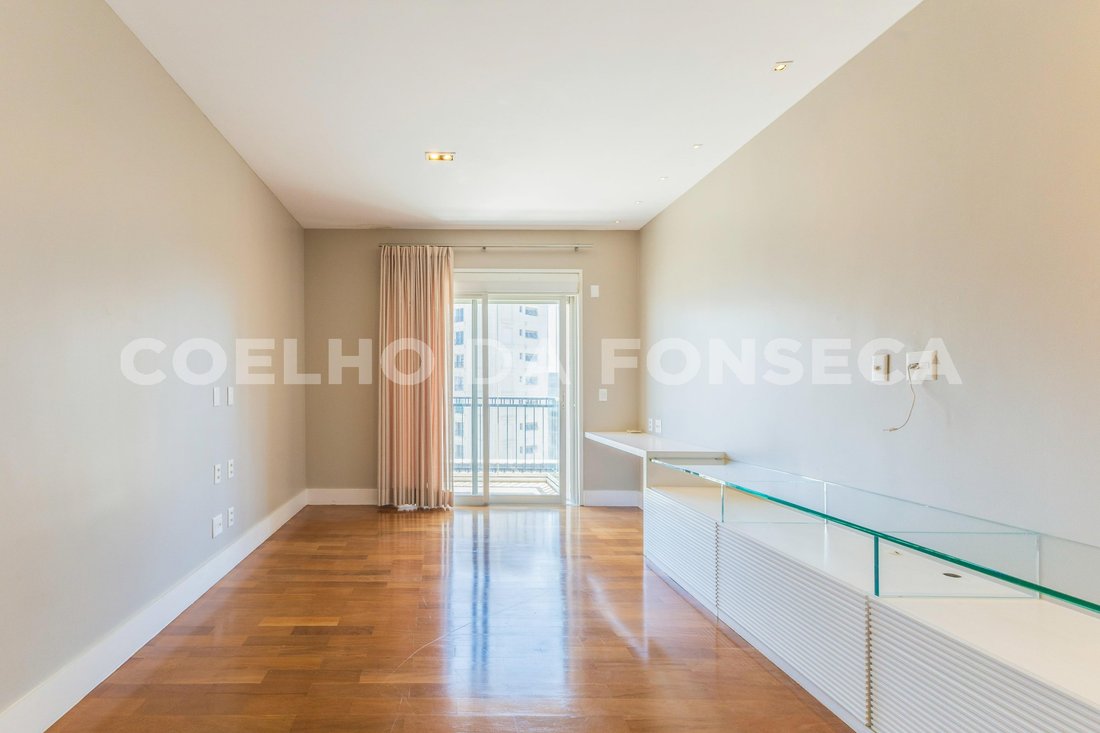 Condo in São Paulo, State of São Paulo, Brazil 4 - 19047962