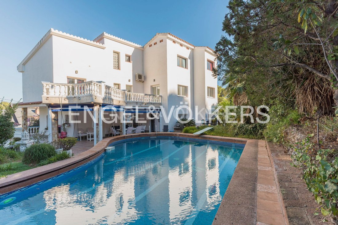 House in Castelldefels, Catalonia, Spain 1 - 19046695