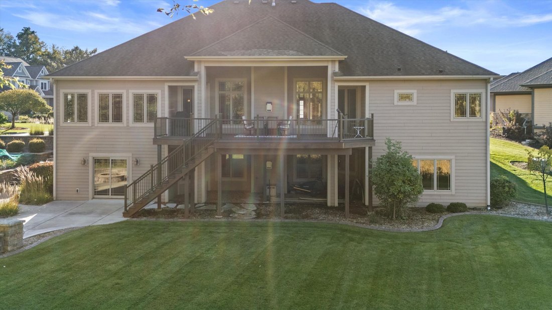 House in Pewaukee, Wisconsin, United States 2 - 19047573