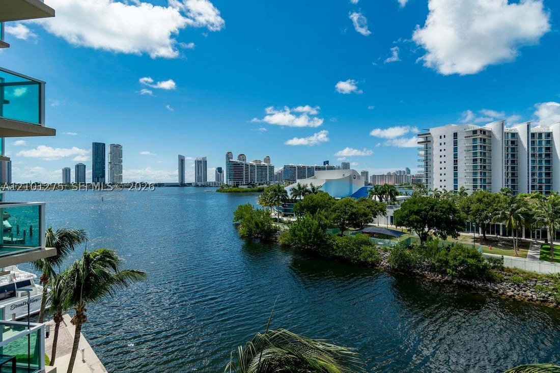 Appartement à Aventura, Floride, États-Unis 2 - 19046006