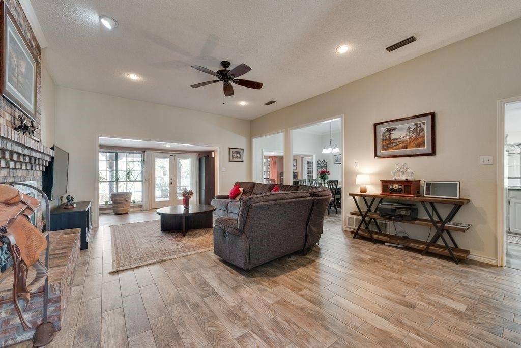 House in Weatherford, Texas, United States 4 - 19048805
