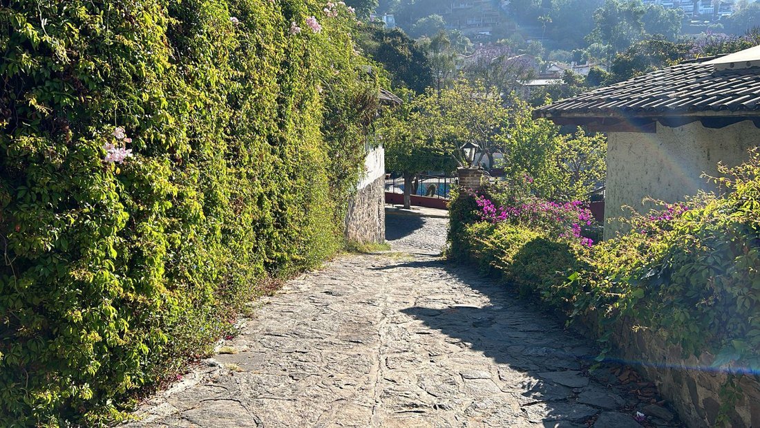 House in Valle de Bravo, State of Mexico, Mexico 1 - 19045246
