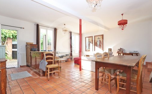 House in Beau Site-Pommerets-Binelles, Sevres, France 1