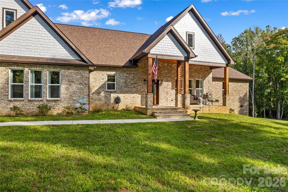 House in Statesville, North Carolina, United States 2 - 19047621