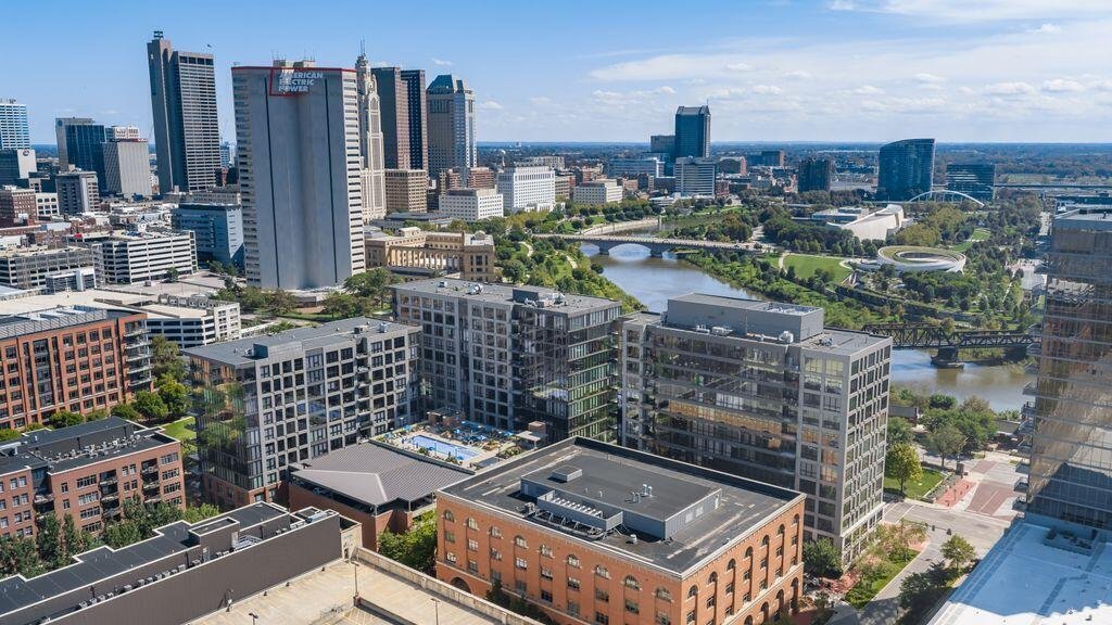 Condo in Columbus, Ohio, United States 2 - 19047482