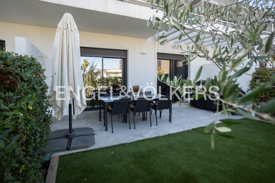 Haus in Distrito Bellavista-La Palmera, Sevilla, Spanien 1 - 19046836