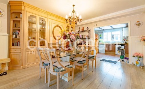 Haus in Moncada, Land Valencia, Spanien 1