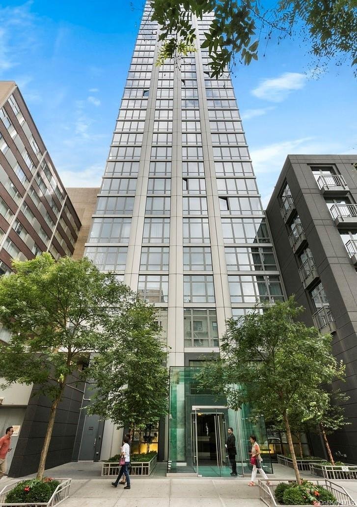 Condo in New York, New York, United States 1 - 19045839