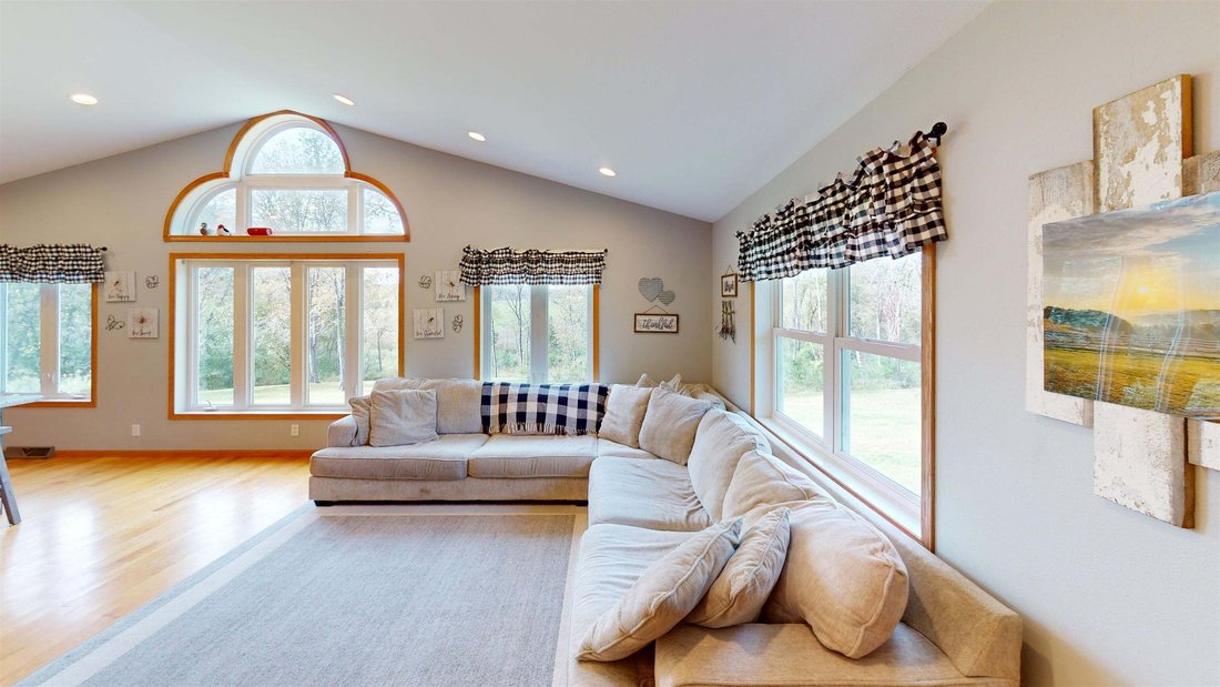 House in Kendall, Wisconsin, United States 3 - 19045599