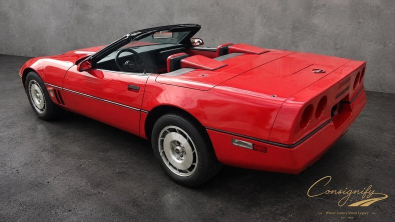 Cabriolet in Glendale, United States 1 - 19048871