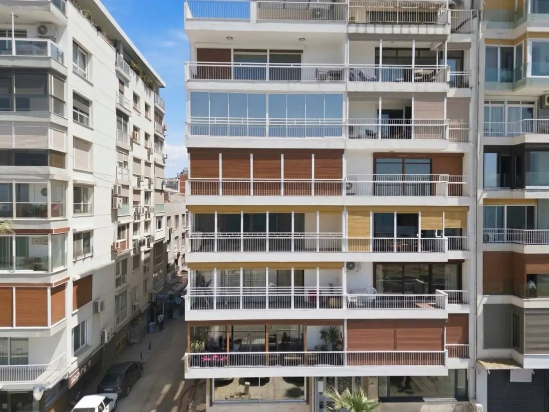Apartment in İzmir, İzmir, Turkey 2 - 19047496