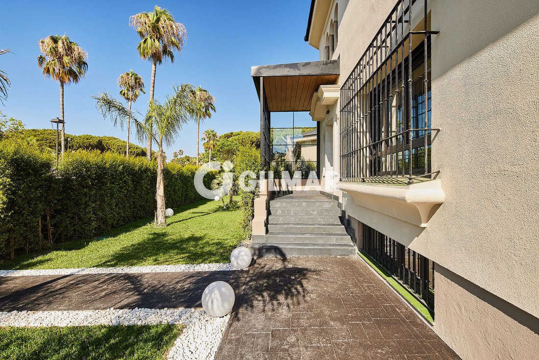 Villa en El Puerto de Santa María, Andalucía, España 2 - 19046718
