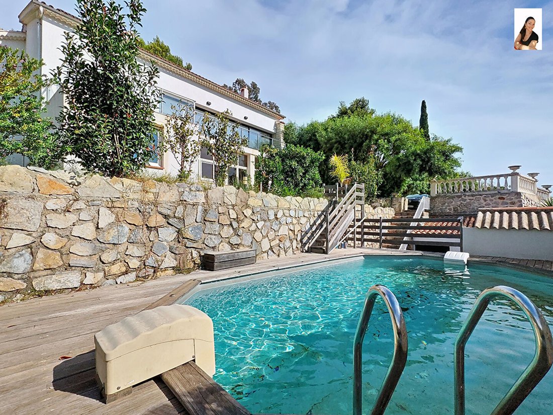 Villa a Carqueiranne, Provenza-Alpi-Costa Azzurra, Francia 2 - 19044910