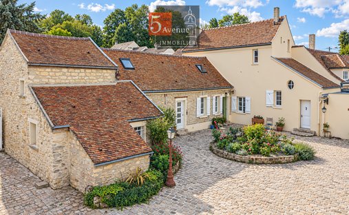 House in Viarmes, Ile-de-France, France 1