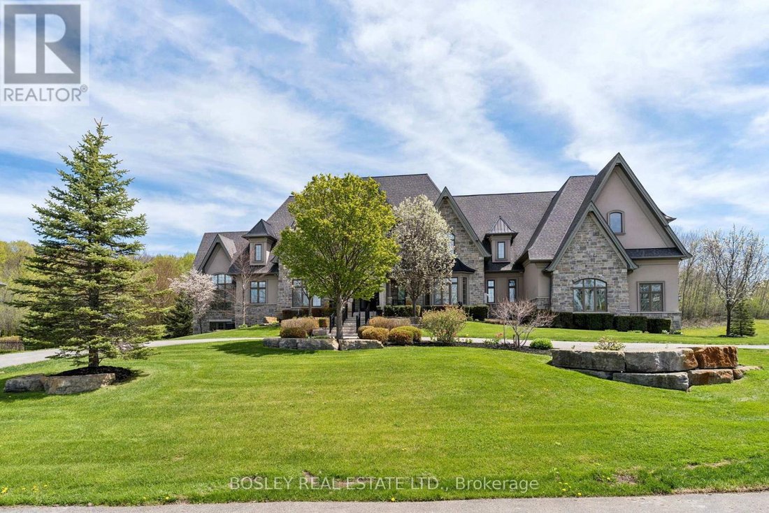 House in Pickering, Ontario, Canada 2 - 18945139