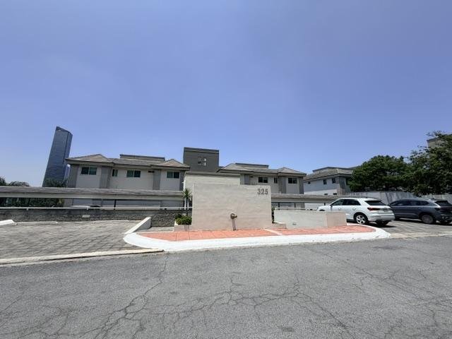 Apartment in San Pedro Garza García, Nuevo Leon, Mexico 1 - 19045272