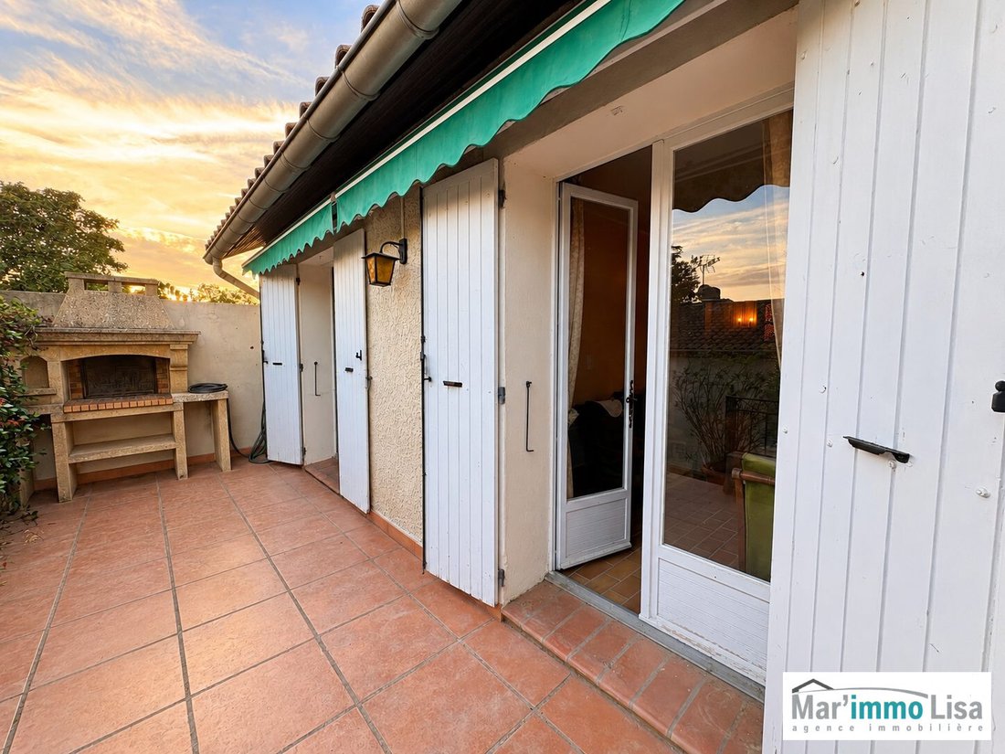 Casa en Distrito de Aix-en-Provence, Provenza-Alpes-Costa Azul, Francia 1 - 19048082